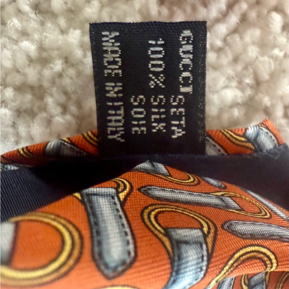 Authentic Silk Gucci Tie: Orange, Blue and Yellow Patterned Tie - Picture 8 of 8